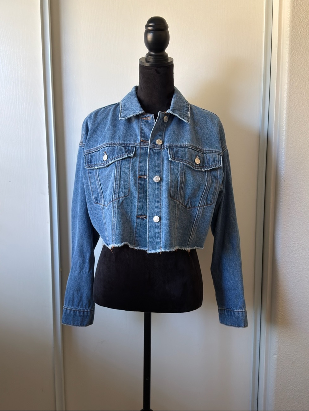 Forever 21 Light Blue Cropped Denim Jacket